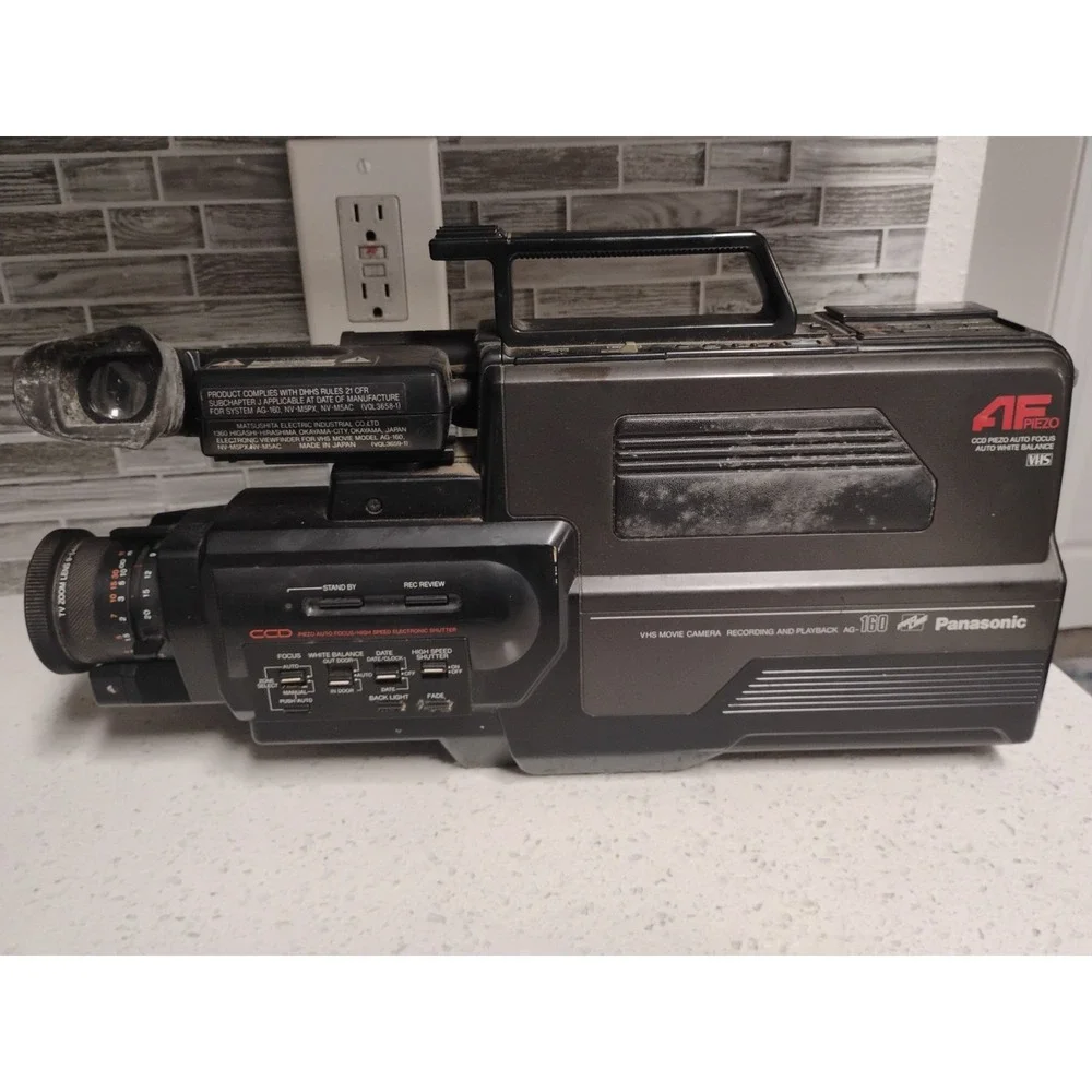 Panasonic VHS Reporter Mfg 1987 PARTS‎ ONLY Professional Camera With Case